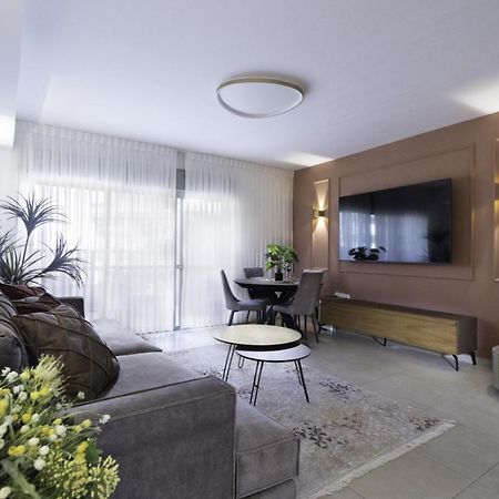 luxury HAUMAJERUS apartments-אירוח יוקרתי בירושלים מראה חיצוני תמונה
